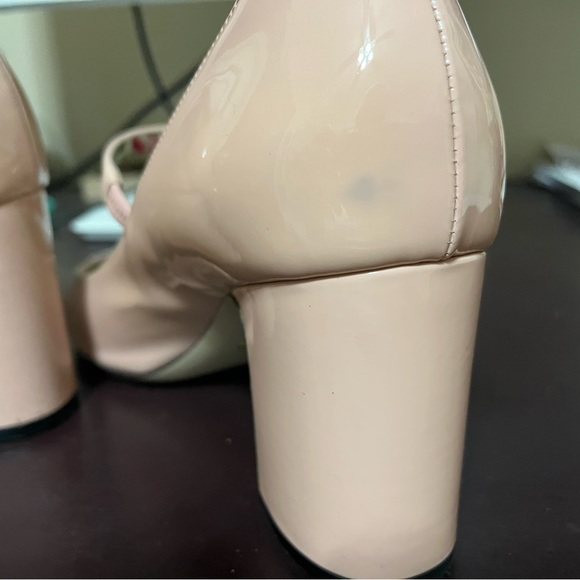 Pink Gucci Heels - Picture 6 of 10